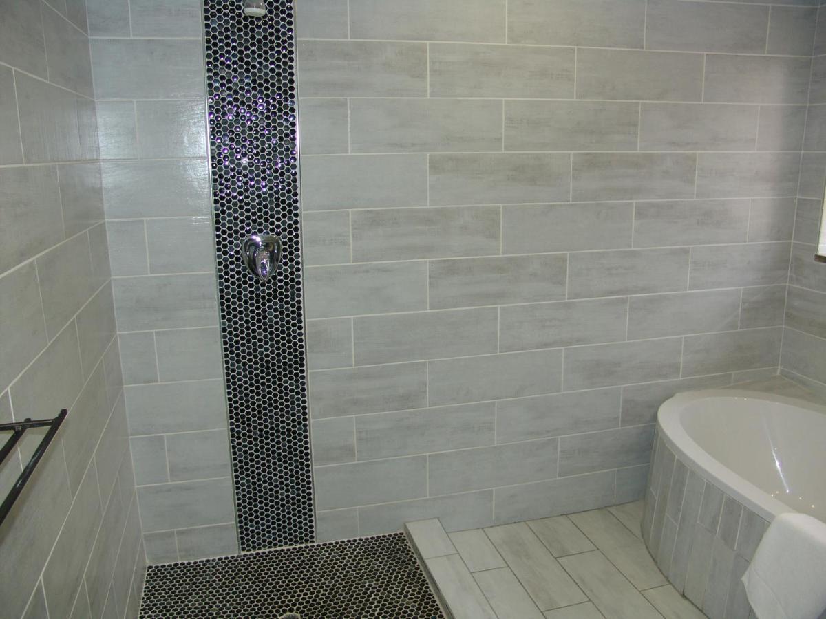 African Moon Corporate House Kempton Park Extérieur photo